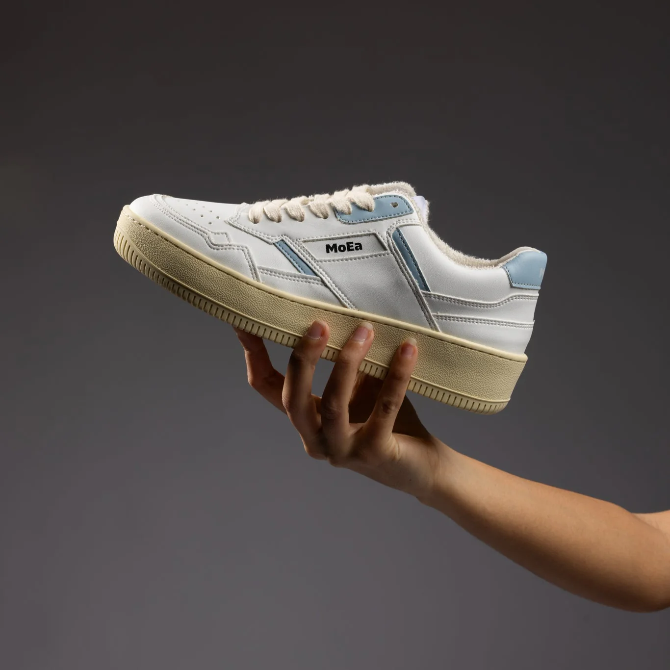 GEN1 - PET Retro White & Blue - Image 7