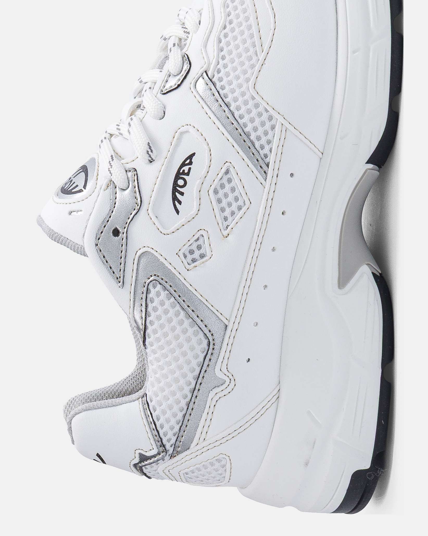 Rush - White & Silver - Apple - Image 6
