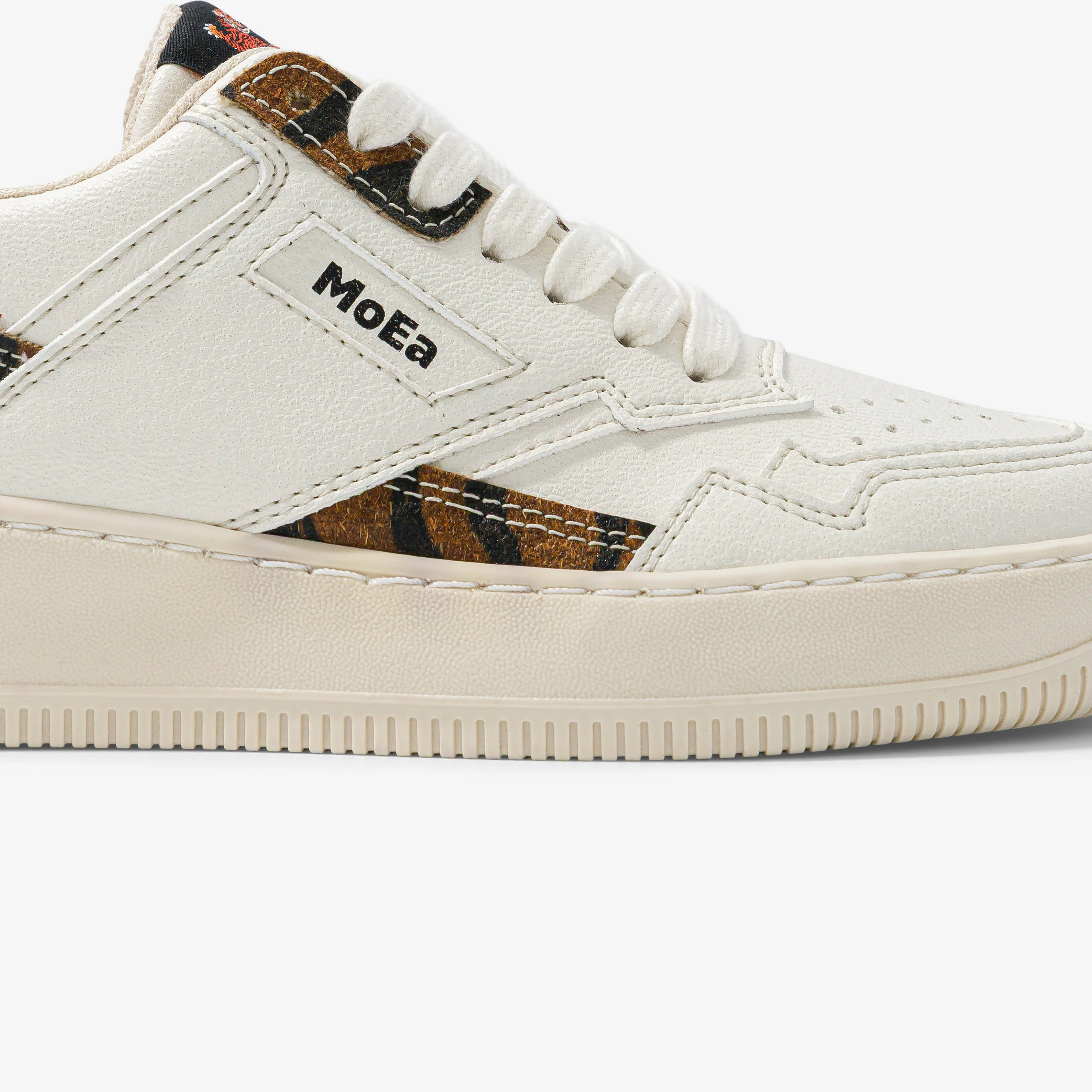 WWF x MoEa - GEN1 White & Tiger - Image 5